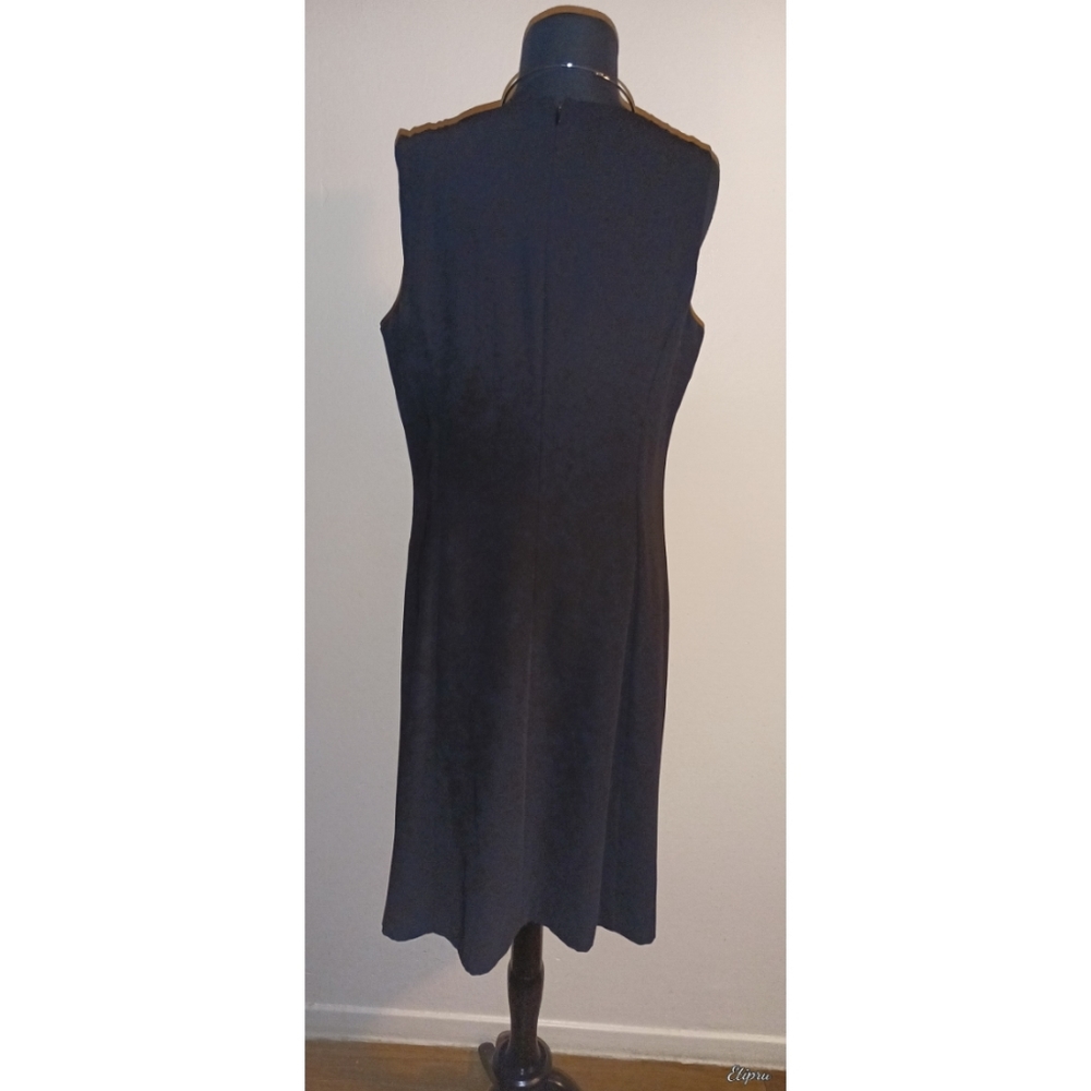 Used dress💙 - Picture 3 of 5